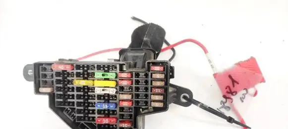 Skoda Octavia Mk2 (1Z) Fuse box set