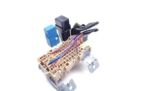 Nissan Pulsar Fuse module