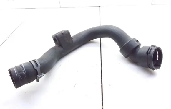 Volkswagen PASSAT B5 Engine coolant pipe/hose 8D0121101AD