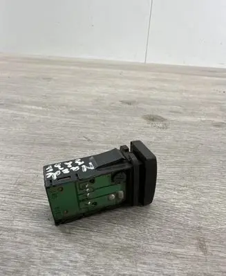 Mazda 323 Other switches/knobs/shifts
