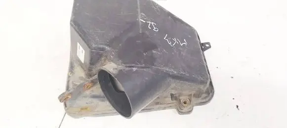 Mazda MX-3 Air filter box B6CK