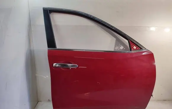 Nissan X-Trail T32 Front door