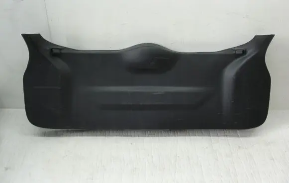 Nissan Qashqai Tailgate/boot lid cover trim 4EA0A