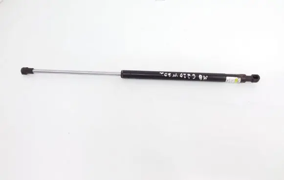 Mercedes-Benz C W202 Tailgate/trunk strut/damper 1093450
