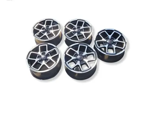 Jeep Wrangler R17 alloy rim 04755601AA 4755601AA