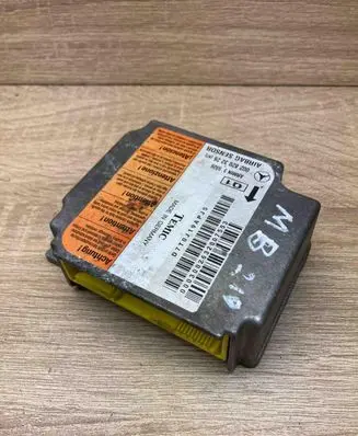 Mercedes-Benz E W210 Airbag control unit/module 0028203226