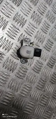 Toyota Prius+ (ZVW40) Brake pedal sensor switch 8951047050