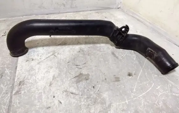 Opel Zafira A Intercooler hose/pipe 46598