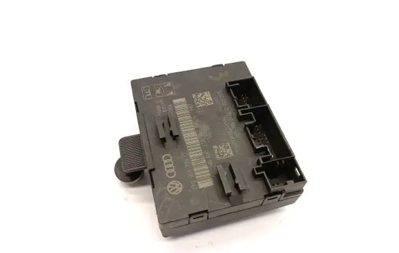 Audi A4 S4 B8 8K Door control unit/module 8T0959795Q 8T0959795H