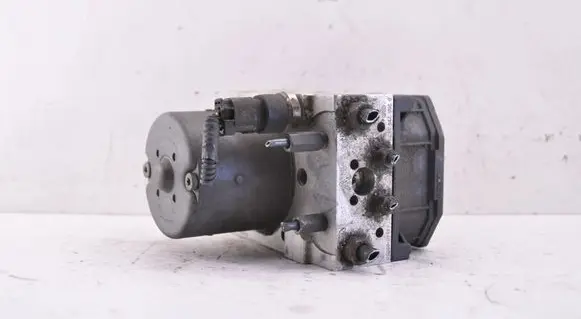 Toyota Avensis T250 ABS Pump 8954105100