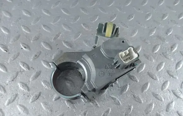 KIA Optima Steering wheel lock 81900D4710