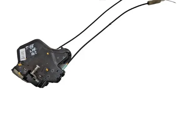Toyota Hilux (AN120, AN130) Rear door lock 690500K040