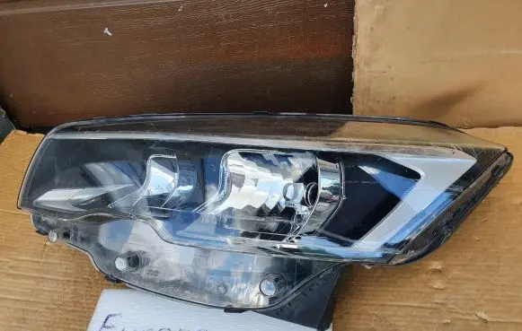 Peugeot 508 RXH Headlight/headlamp 9807241280 89908674