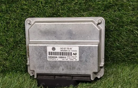 Volkswagen Touareg I Gearbox control unit/module 0AD927755AB 5WP22074