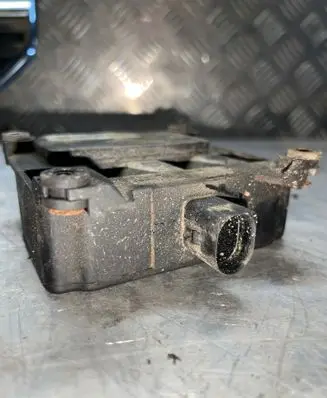 Dodge Caliber Turbo solenoid valve 05105711AA