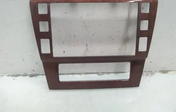 Skoda Superb B5 (3U) Radio/GPS head unit trim 3U0858069