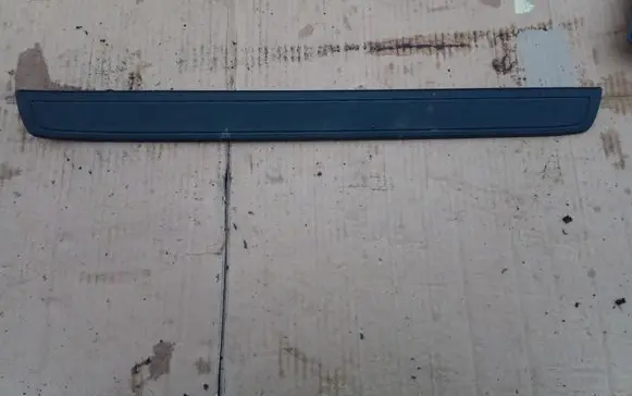 Toyota Verso Rear sill trim cover 679150F010