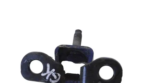 Ford Mondeo MK V Tailgate/trunk/boot hinge