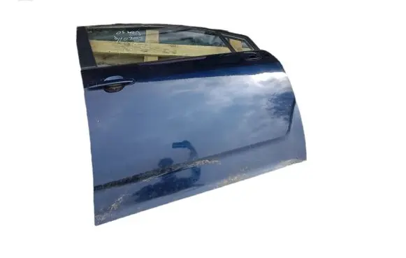 Toyota Corolla Verso E121 Front door