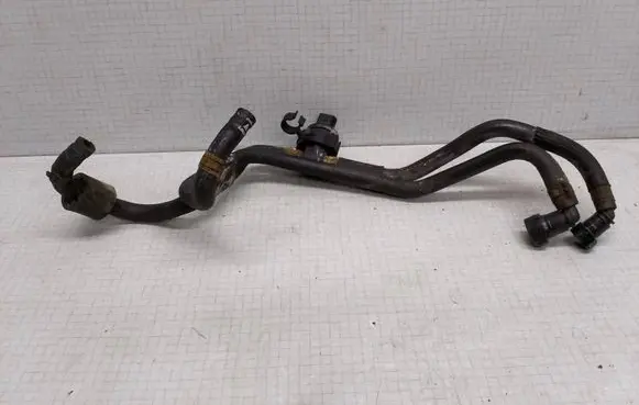 Volkswagen Transporter - Caravelle T5 Engine coolant pipe/hose