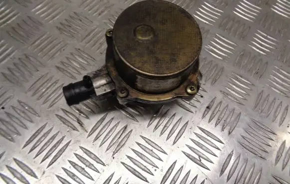 Renault Scenic II - Grand scenic II Vacuum pump 8200399569