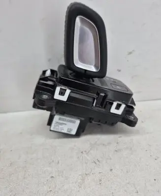 Volvo XC40 Gear shift switch/knob 32335816 P32335816