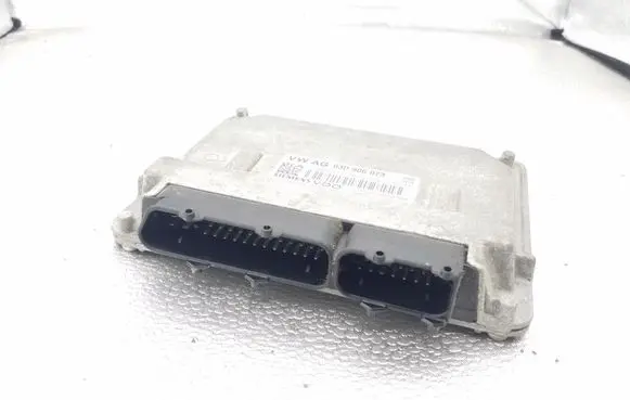 Skoda Fabia Mk2 (5J) Engine control unit/module ECU 03D906023 5WP40806