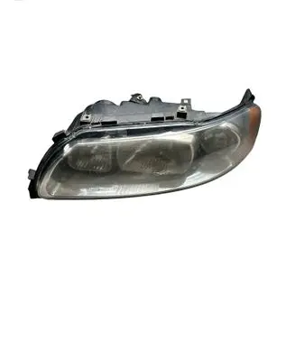 Volvo XC70 Headlight/headlamp 30698835 89900267
