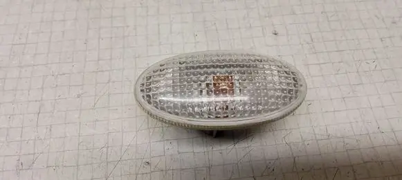 Mazda 6 Front fender indicator light