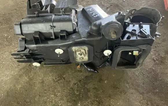 Chrysler Voyager Interior heater climate box assembly housing 4734072