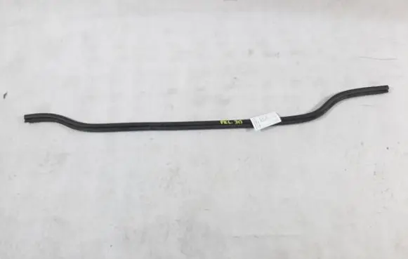 Audi A3 S3 8P Wiper trim 8P0823723B