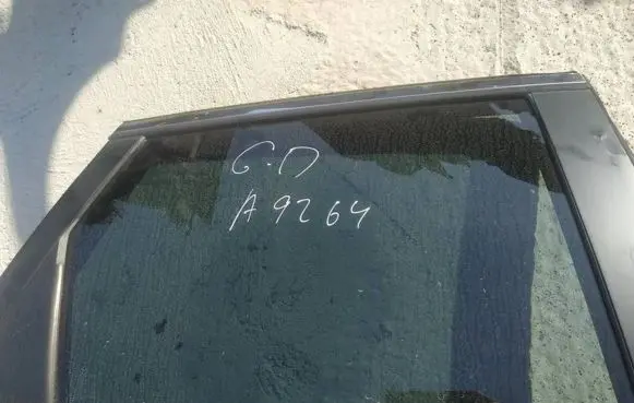 Mazda CX-7 Rear door window glass AS3