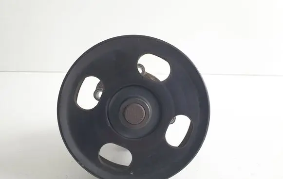 Opel Astra H Water pump 46815125