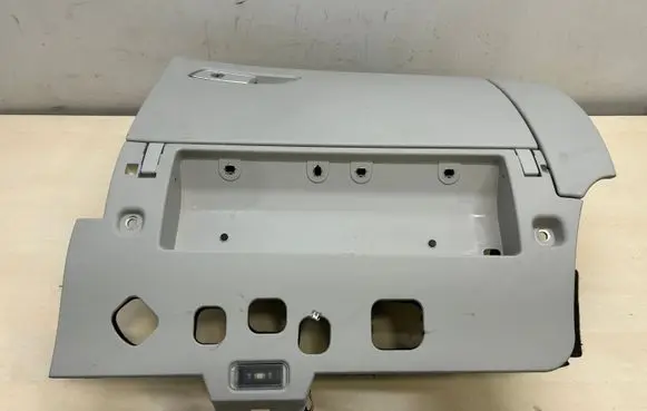Audi A8 S8 D4 4H Glove box 4H1880302