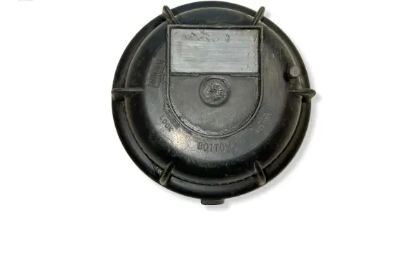 Volvo V70 Headlight/headlamp dust cover 9178538