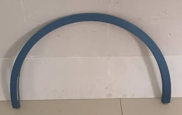 Tesla Model Y Fender trim (molding) 165869100A 165869500A