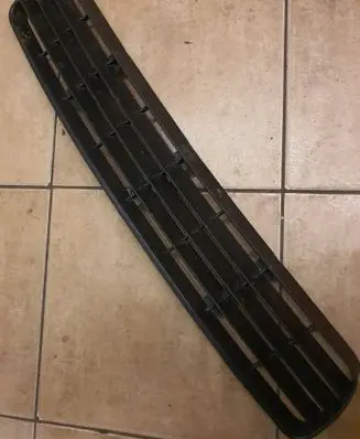 Audi 80 90 S2 B4 Front bumper lower grill 8A0807683A