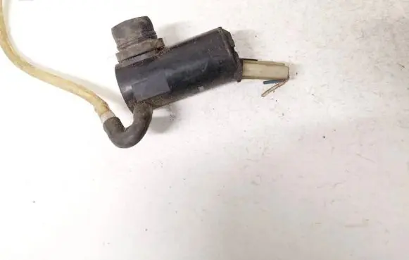 Mitsubishi Pajero Windscreen/windshield washer pump 8603101260 860310-1260