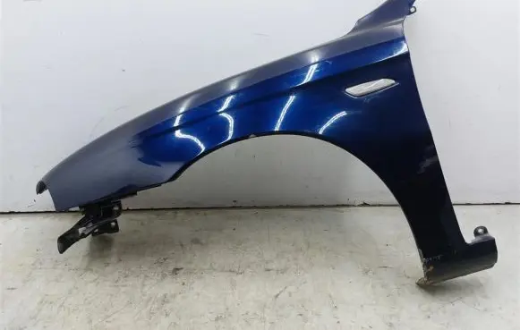 Alfa Romeo 147 Fender