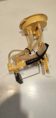 BMW 5 E60 E61 Fuel level sensor 