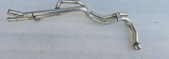 Volkswagen Transporter - Caravelle T5 Engine coolant pipe/hose 7H0121065E