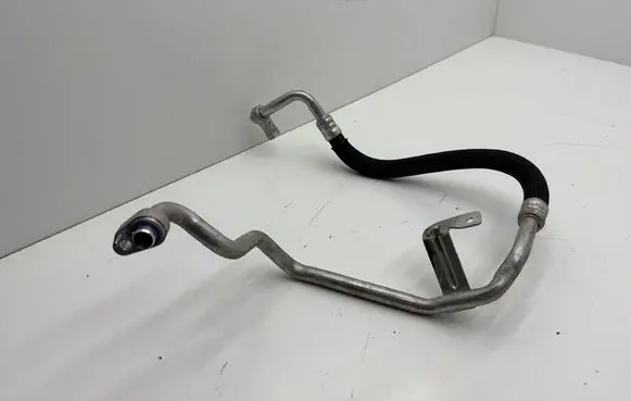 Air conditioning (A/C) pipe/hose