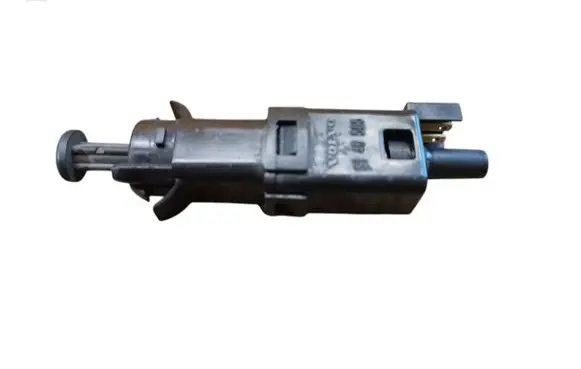 Volvo S40, V40 Brake pedal sensor switch 9146505