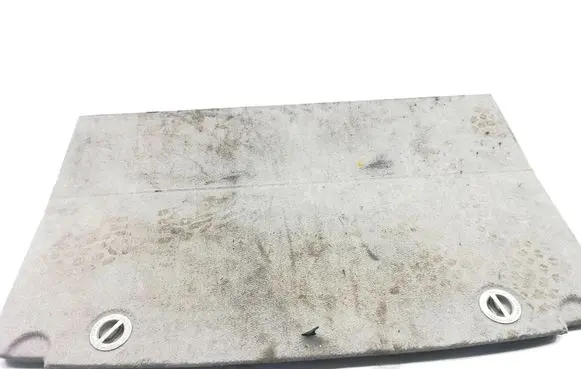 Trunk/boot floor carpet liner