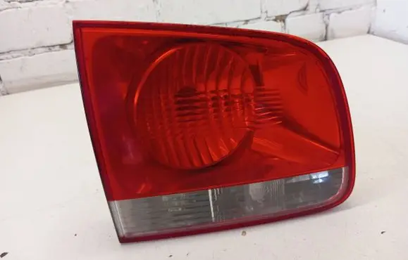 Volkswagen Touareg I Tailgate rear/tail lights 28269003