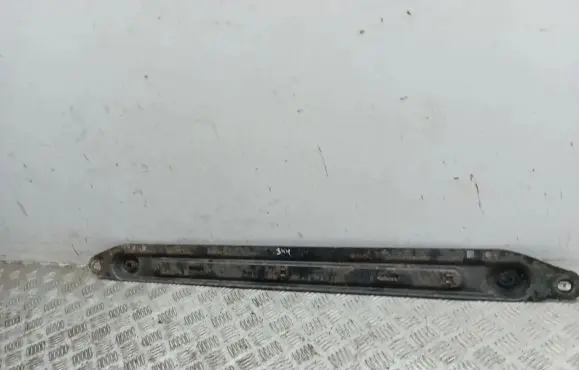 Citroen DS4 Radiator mount bracket