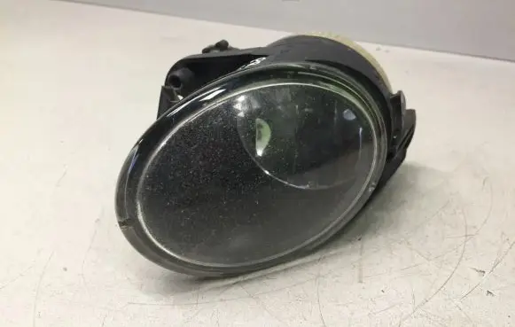 Volkswagen PASSAT B6 Front fog light 27129400