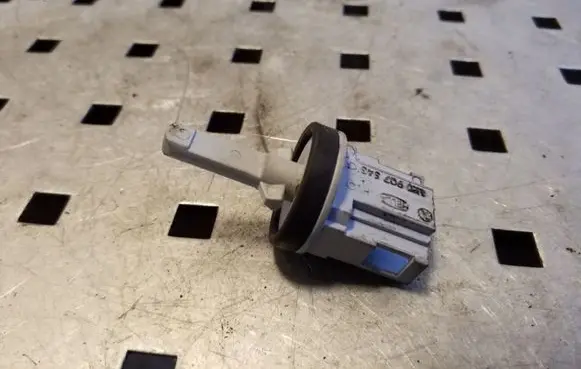 Audi TT TTS Mk2 Interior temperature sensor 1K0907543G