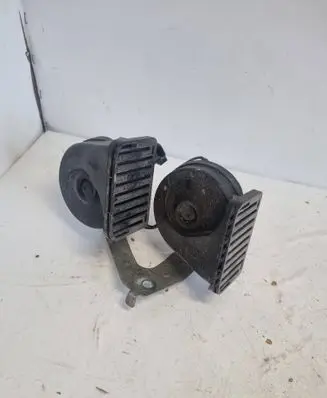 Opel Astra J Horn signal A046522