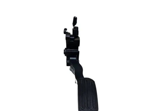 Nissan Juke I F15 Accelerator throttle pedal 180021HM0B